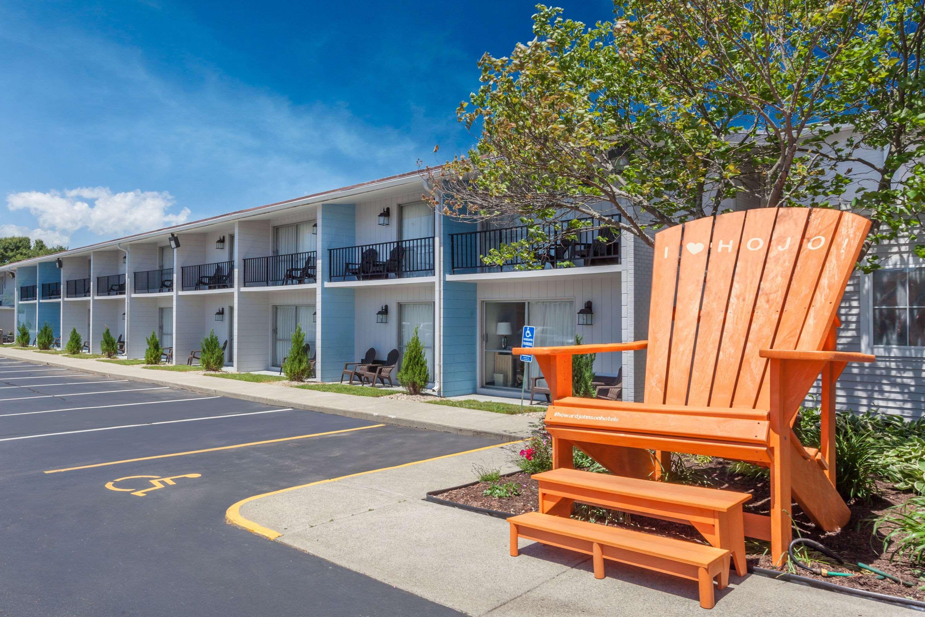 Hotel Howard Johnson By Wyndham Mystic